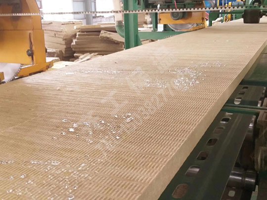 如何選擇優質的巖棉板廠家合作? 如何選擇優質的巖棉板廠家合作?