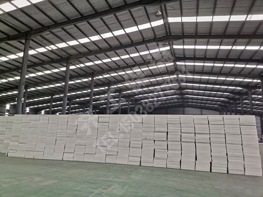 水泥發(fā)泡保溫板使用時不得忽視的2個問題 水泥發(fā)泡保溫板使用時不得忽視的2個問題