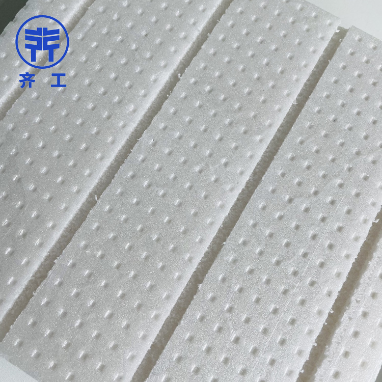 如何區(qū)分合擠塑板的優(yōu)劣